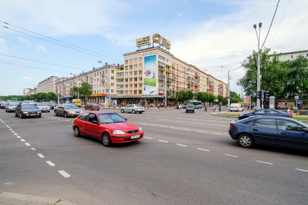 Vip-Kvartira By On The Academy Of Sciences Appartamento Minsk Esterno foto